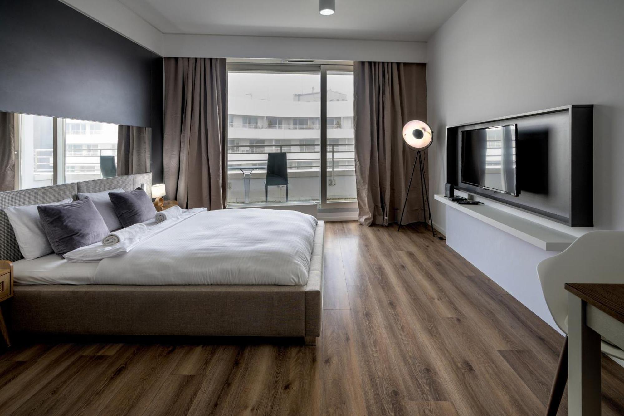 Rentplanet - Apartamenty Ovo - Wroclaw, Wroclaw